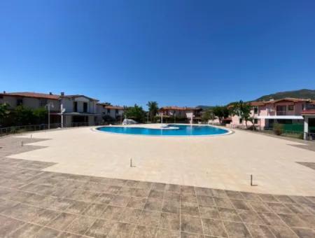 Ürkmezde Seafront Swimming Pool 24 Hours Security 3 1 Villa For Sale