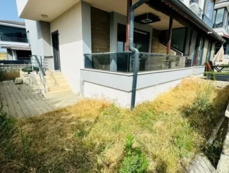 Seferihisar Tepecik Mah.bahçeli Sea Close Sale 3 1 Villa