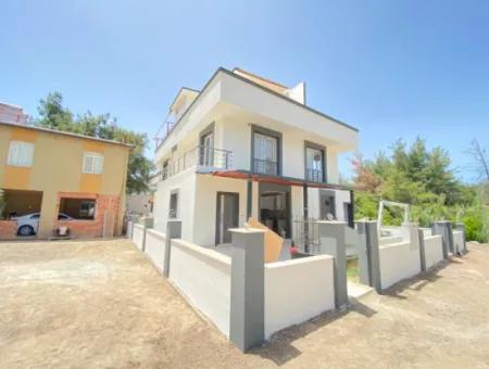 2 1 Villa In Spacious Location With Large Garden In Seferihisar Payamlı