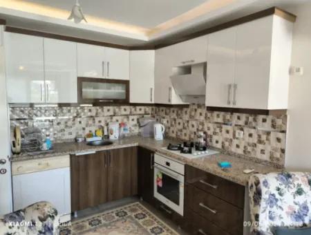 2 1 Apartment For Sale In The Center Of The Bazaar In Ürkmez