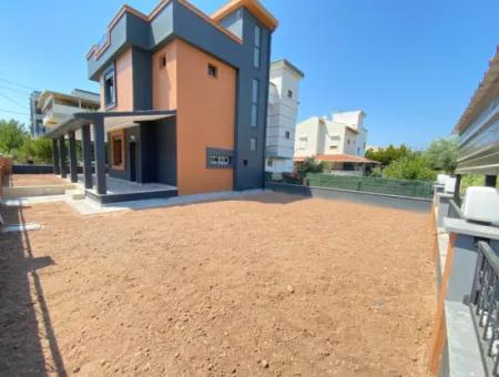 Doganbey Cumhuriyet Mah.de 3 1 Villa For Sale With Geneş Garden