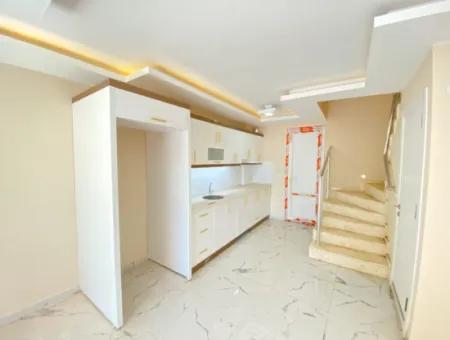 3 1 Villa For Sale With Garden Near The Sea In Payramlı