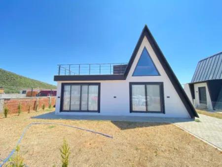 Prefabricated 2 1 Summer House For Sale In 300M2 Plot In Doganbey