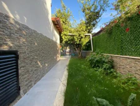 3 1 Villa For Sale With Large Garden Near The Sea In Doganbey