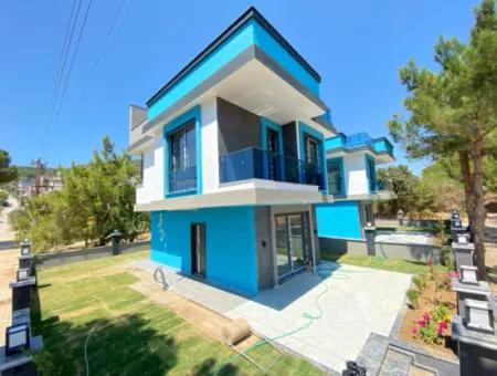 3 1 Villa For Sale With Sea And Nature View And Underfloor Heating In Doğanbey