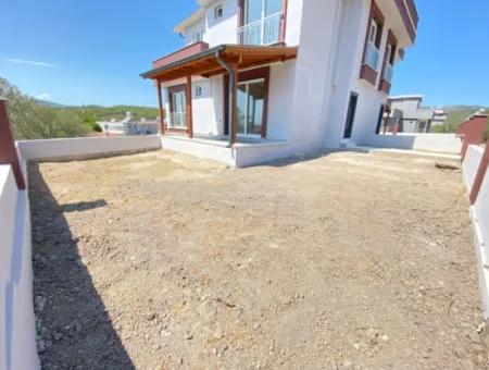 3 1 Villa For Sale In Seferihisar Payamlı With Wide Garden Sea View