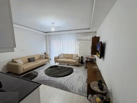 1 1 Apartment For Sale In The Center With Elevator In Ürkmez Very Close To The Sea