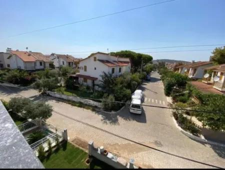 3 1 Villa For Sale With Very Large Garden In Corner Location In Özdere