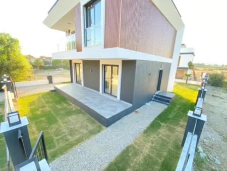 4 1 Villa For Sale In Seferihisar Sığacık With Single Detached Pool Full Sea