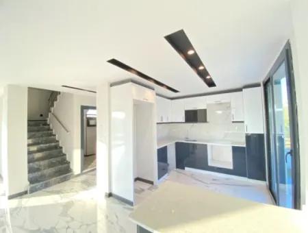 4 1 Villa For Sale In Seferihisar Sığacık With Single Detached Pool Full Sea