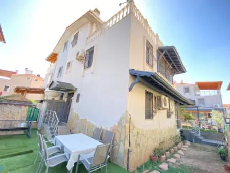 5 1 Villa For Sale With Detached Large Garden On The Sea Side In Ürkmez