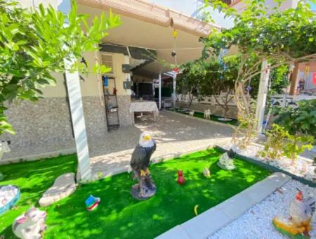 350M2 3 1 Villa To The Sea In The Center Of The Bazaar In Ürkmez