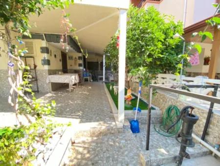 350M2 3 1 Villa To The Sea In The Center Of The Bazaar In Ürkmez