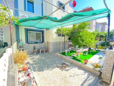 350M2 3 1 Villa To The Sea In The Center Of The Bazaar In Ürkmez