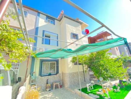 350M2 3 1 Villa To The Sea In The Center Of The Bazaar In Ürkmez