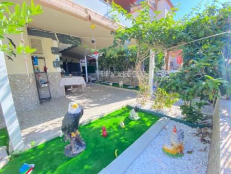 350M2 3 1 Villa To The Sea In The Center Of The Bazaar In Ürkmez