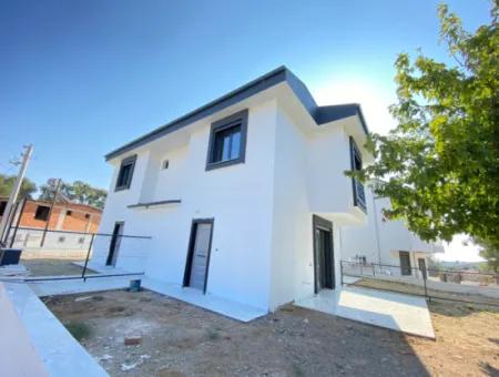 2 1 Villa For Sale Detached In Seferihisar Payamli