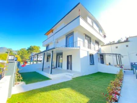 2 1 Villa For Sale With Garden In Doğanbey Payamli