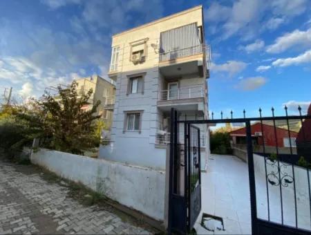 2 1 Apartment For Sale Near The Sea In The Center Of The Bazaar In Ürkmez