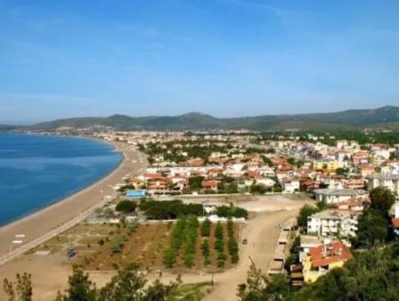 2 1 Apartment For Sale Near The Sea In The Center Of The Bazaar In Ürkmez