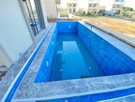 3 1 Villa For Sale With Single Detached Pool In 300M2 Plot In Doganbey