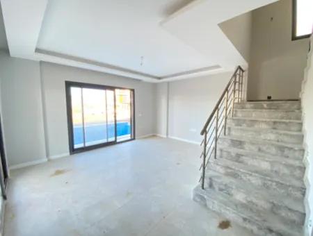 3 1 Villa For Sale With Single Detached Pool In 300M2 Plot In Doganbey