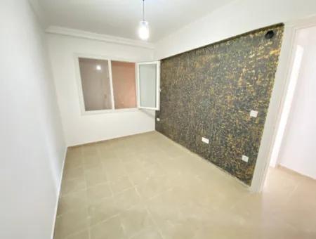 2 1 Apartment For Sale With Entrance Floor-Garden In Ürkmez