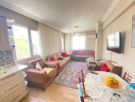 2 1 Apartment For Sale In The Center Of Ürkmez