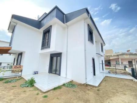 2 1 Villa For Sale Detached In Seferihisar Payamli