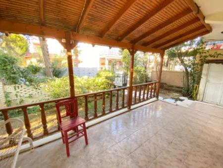 4 1 Villa For Sale Detached By The Sea In Ürkmez