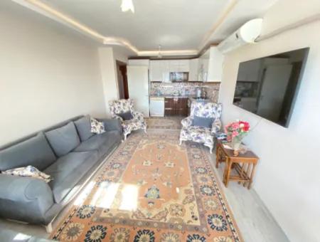 2 1 Apartment For Sale In The Center Of The Bazaar In Ürkmez