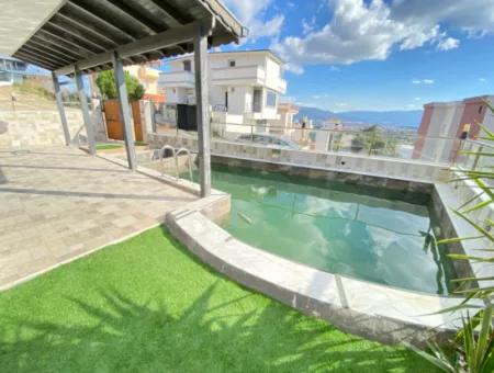 3 1 Villa For Sale Near The Sea With Pool In Doğanbey