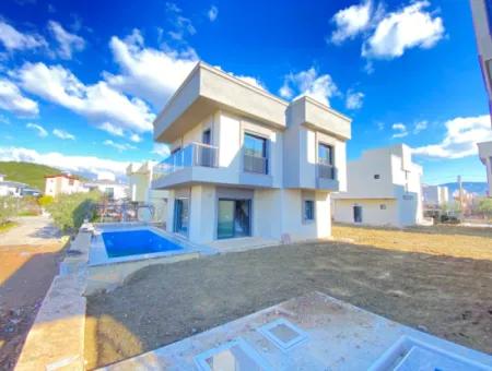 3 1 Villa For Sale With Underfloor Heating Pool In Doğanbey