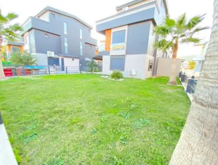 3 1 Villa For Sale Near The Sea With Pool In Doganbey