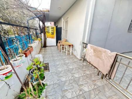 1 1 Apartment For Sale 70M2 With High Entrance And Detached Entrance In Seferihisar Ürkmez Center