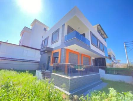 3 1 Villa For Sale Detached Very Close To The Sea In Doğanbey