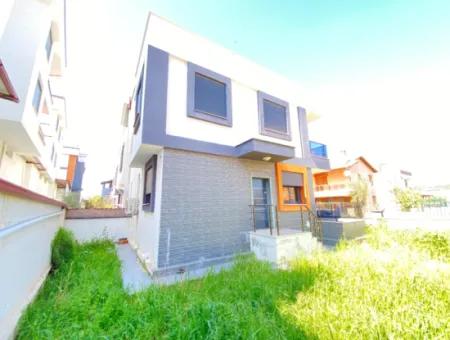 3 1 Villa For Sale Detached Very Close To The Sea In Doğanbey