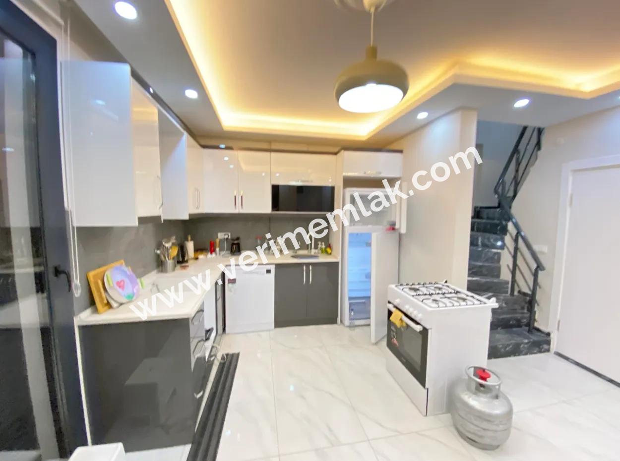 Doğanbey Payamlı De Full Eşyalı Satılık 3+1 Villa