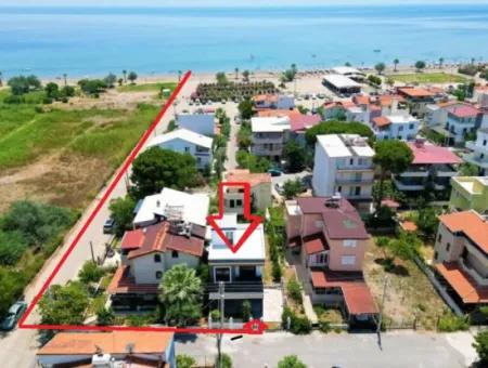 ,Payamlı Da Deniz Tarfında Satılık 3+1 Villa