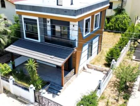 ,Payamlı Da Deniz Tarfında Satılık 3+1 Villa