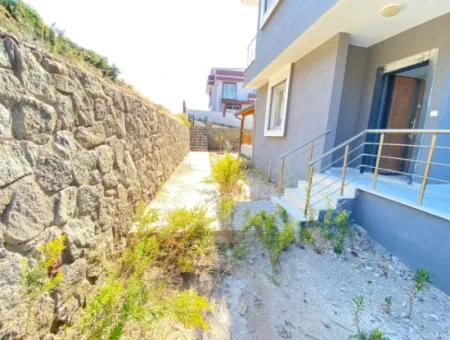 Payamlı De Müstakil Denize Yakın Satılık 3+1 Villa