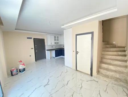 Seferihisar Payamlı De Müstakil Satılık 2+1 Villa