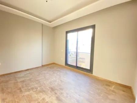 Doğanbey De 300M2 Arsa İçinde Tek Müstakil Havuzlu Satılık 3+1 Villa