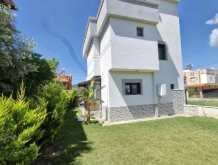 Doğanbey De Müstakil Lüks Satılık 2+1 Villa