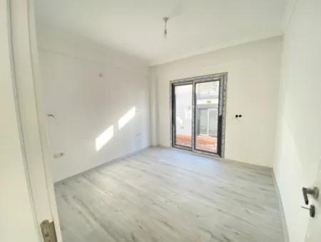 Doğanbey De Yerden Istmal Salon Mutfak Ayrı Satılık 3+1 Villa