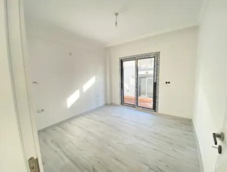 Doğanbey De Yerden Istmal Salon Mutfak Ayrı Satılık 3+1 Villa