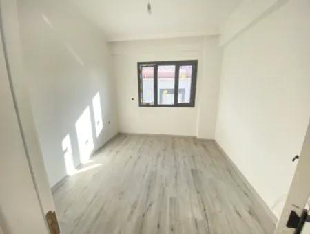 Doğanbey De Yerden Istmal Salon Mutfak Ayrı Satılık 3+1 Villa